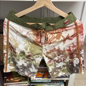 Vintage Diesel Beachwear Men's Multicolor Floral Shorts